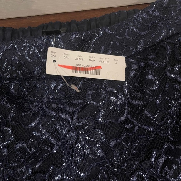 J CREW Navy Blue Floral Lace Pants NWT 4 - Picture 2 of 9